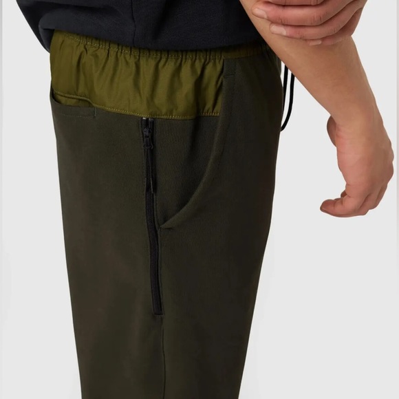 Nike NSW Tech Essentials Winter Joggers Pants DD7012-326 Men’s - Picture 4 of 4